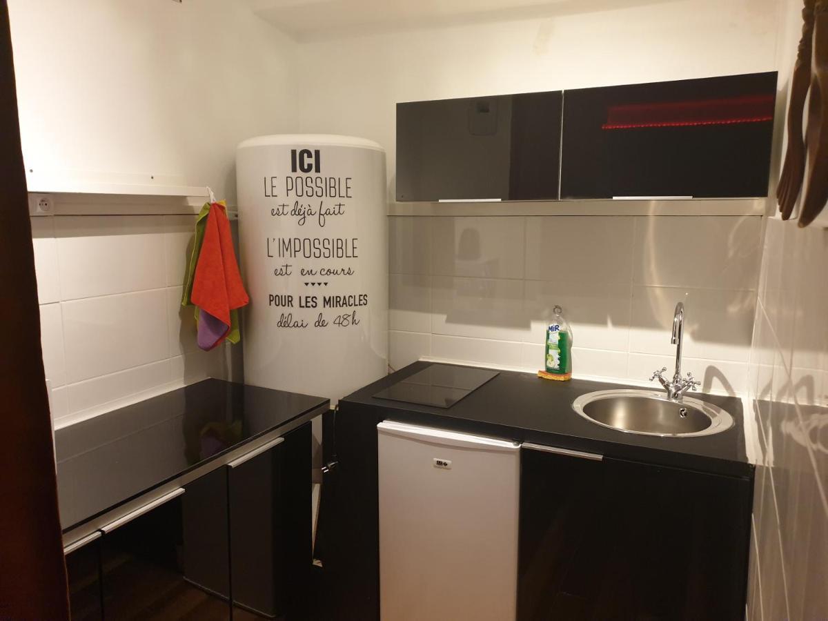 Spa Celyna Appartement Avec Jacuzzi Privatif Λυών Εξωτερικό φωτογραφία